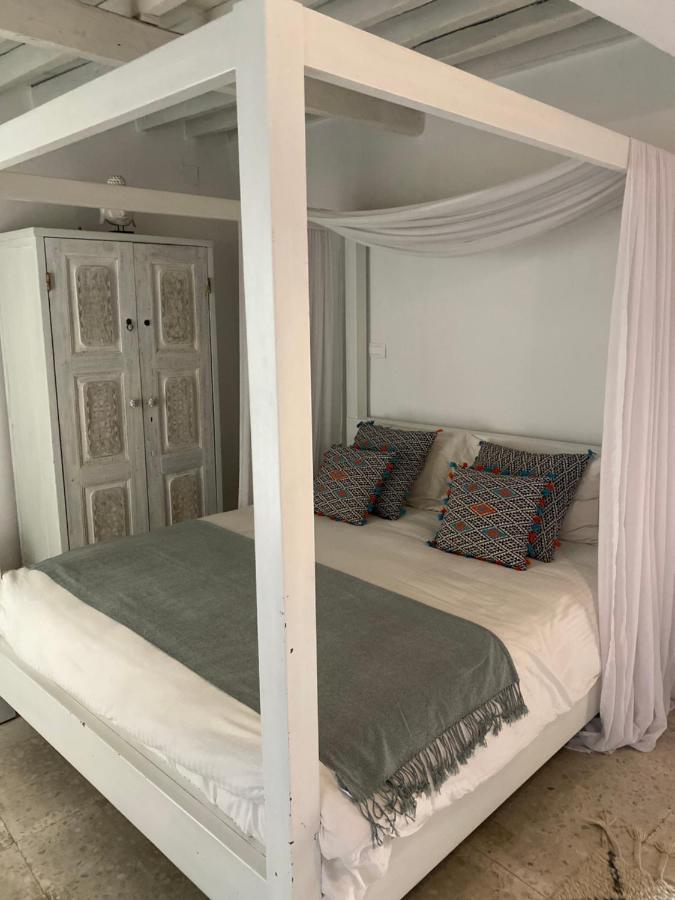 Dar Camelia Bed & Breakfast ไทร์ ภายนอก รูปภาพ